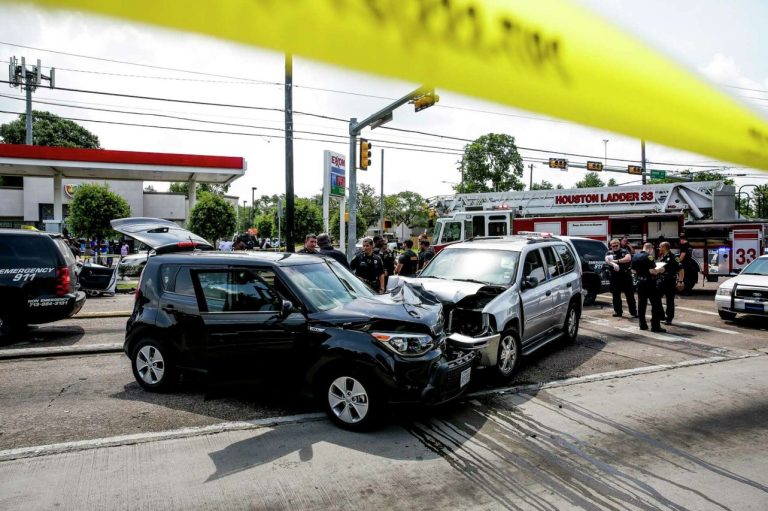 Houston Auto Injury Cases: What Happens During a Car Accident Investigation